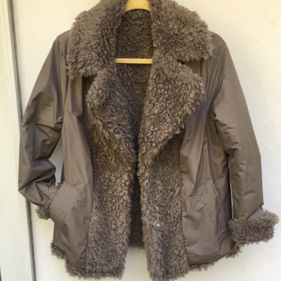 Kenzie Teddy Faux Fur Reversible Jacket NWT M - Picture 7 of 10